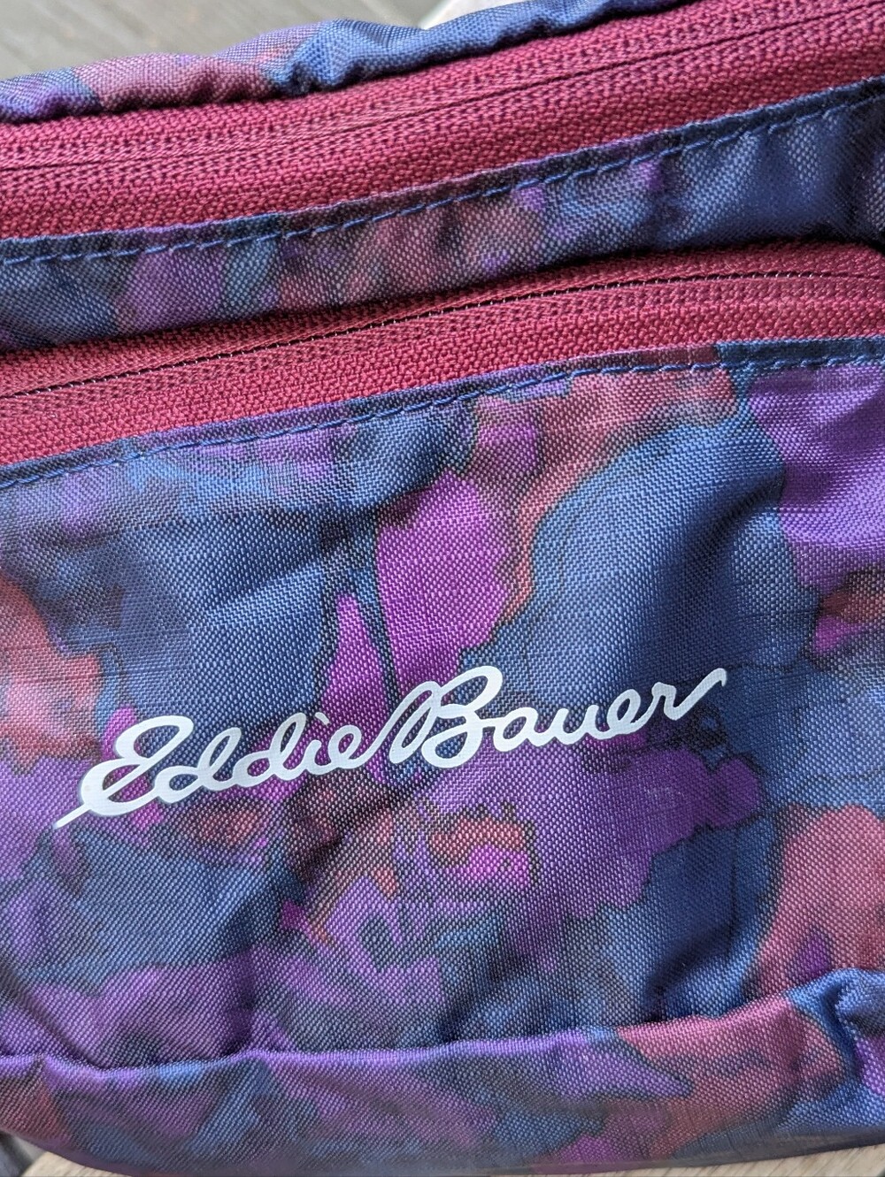 Eddie Bauer Stowaway Convertible Packable Waistpack Cosmos Blue Purple Red - Picture 2 of 7